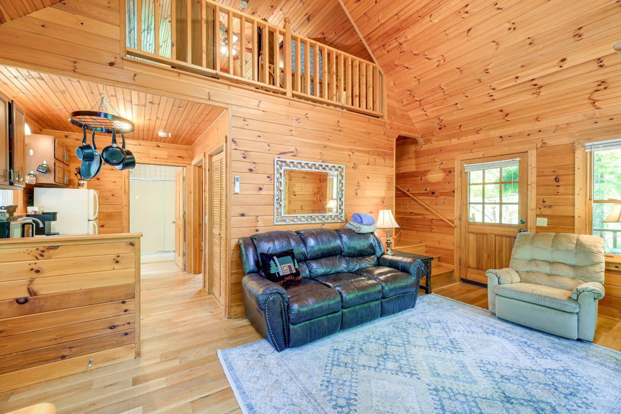 Quaint Blue Ridge Cabin Rental With On-Site Stream! Спарта Екстер'єр фото